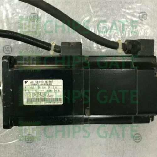 Yaskawa Servo motor SGMAS-04ACA2B 400W