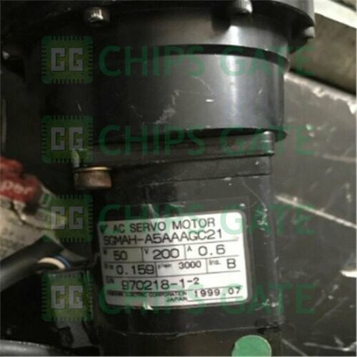YASKAWA servo motor SGMAH-A5AAAGC21