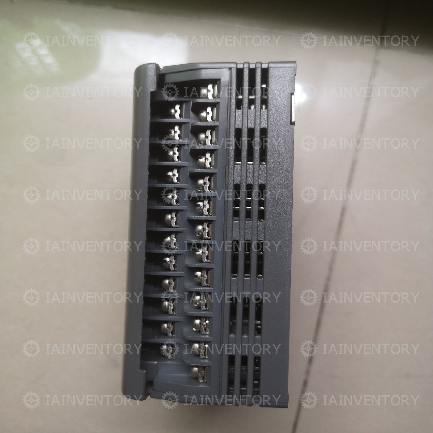 KEYENCE KV-40R PLC MODULE