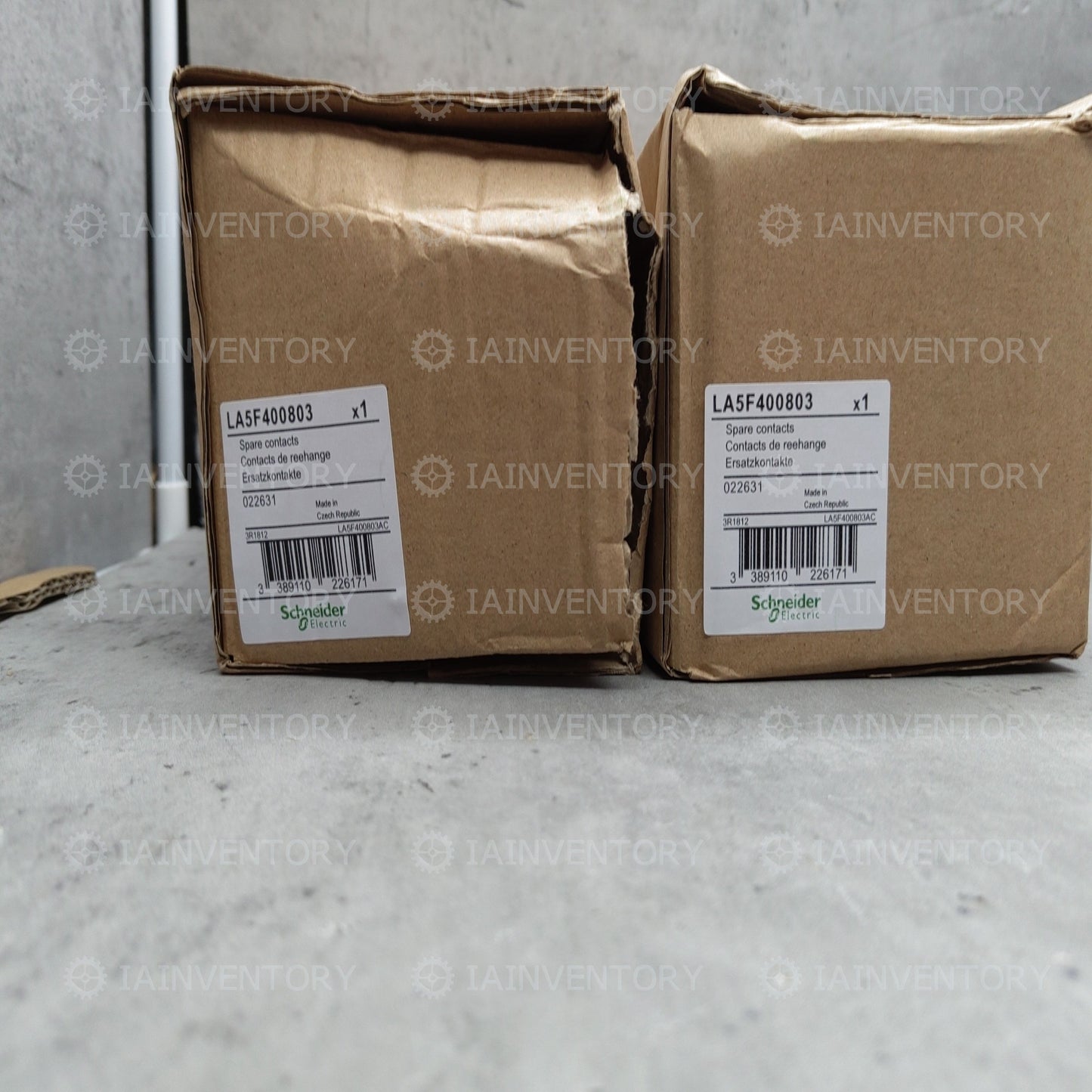 Schneider LA5F400803