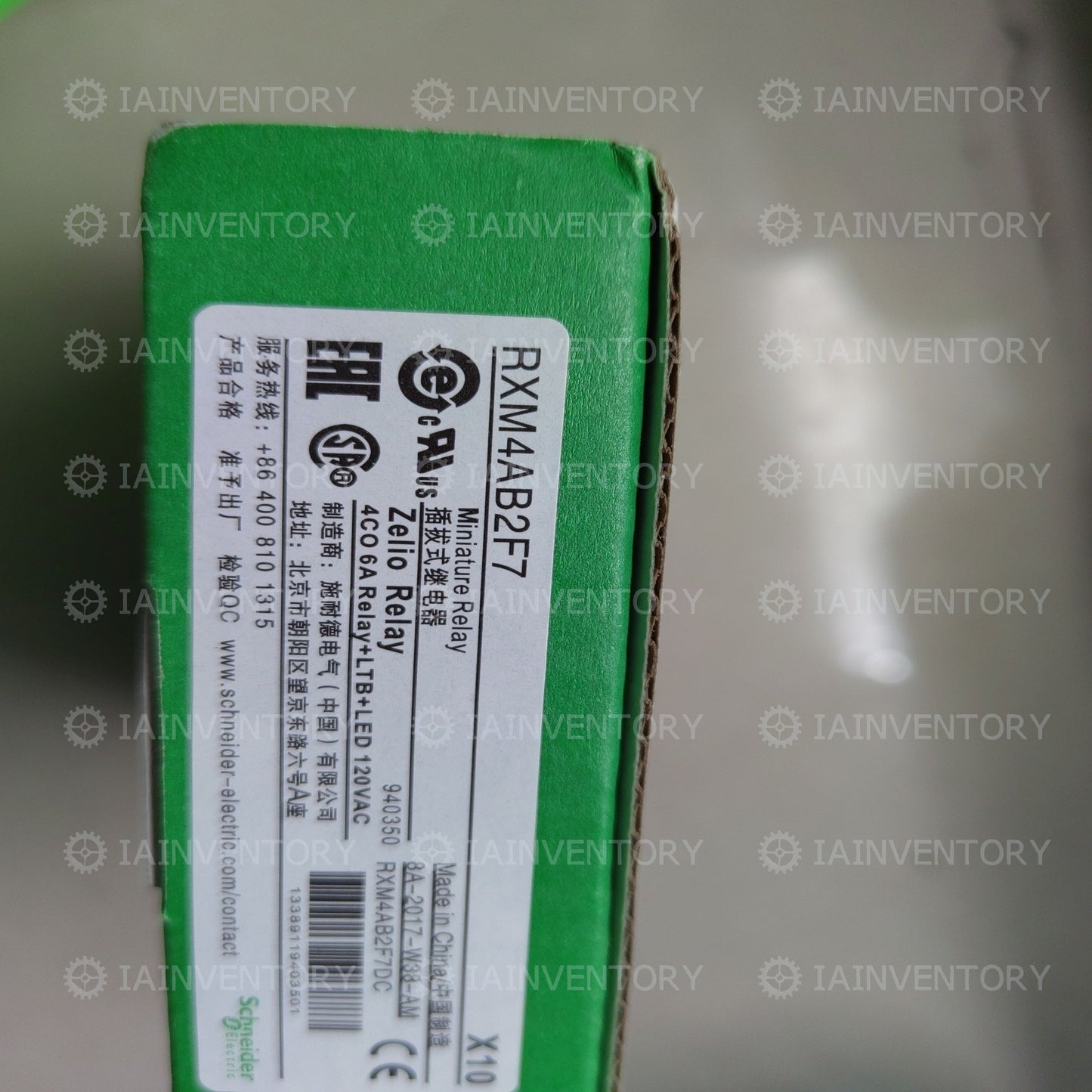 Schneider Electric Relay RXM4AB2F7 AC120V