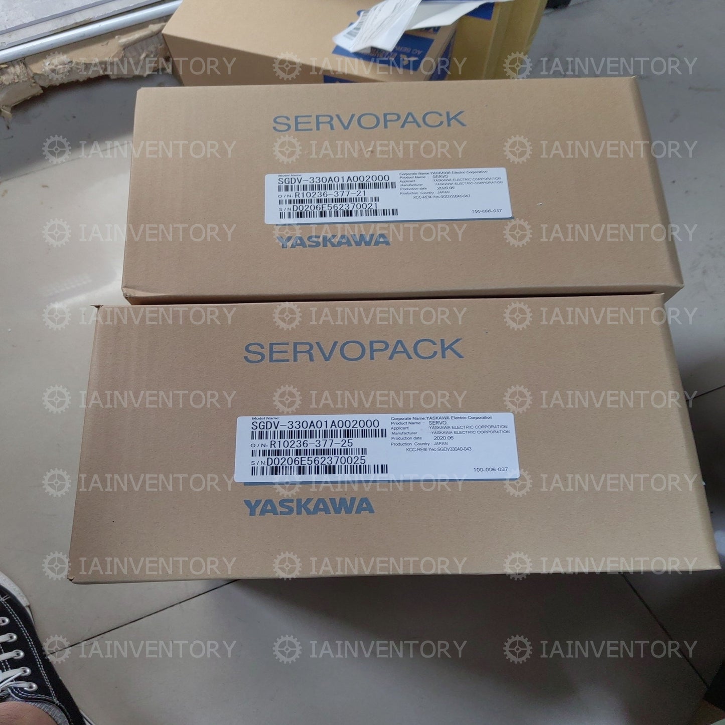 YASKAWA SGDV-330A01A002000