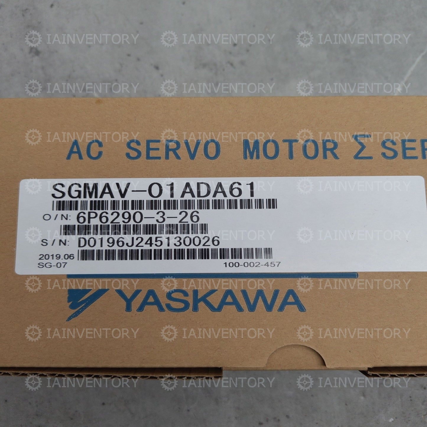 Yaskawa Servo motor SGMAV-01ADA61