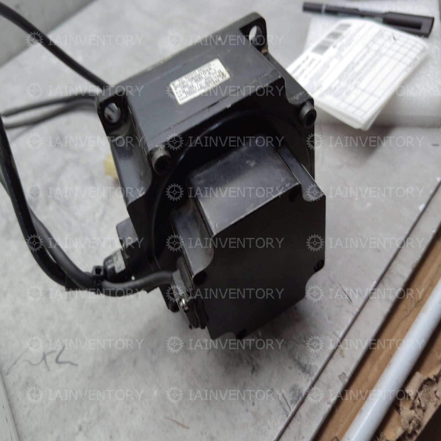 YASKAWA SGMP-08AWYR42