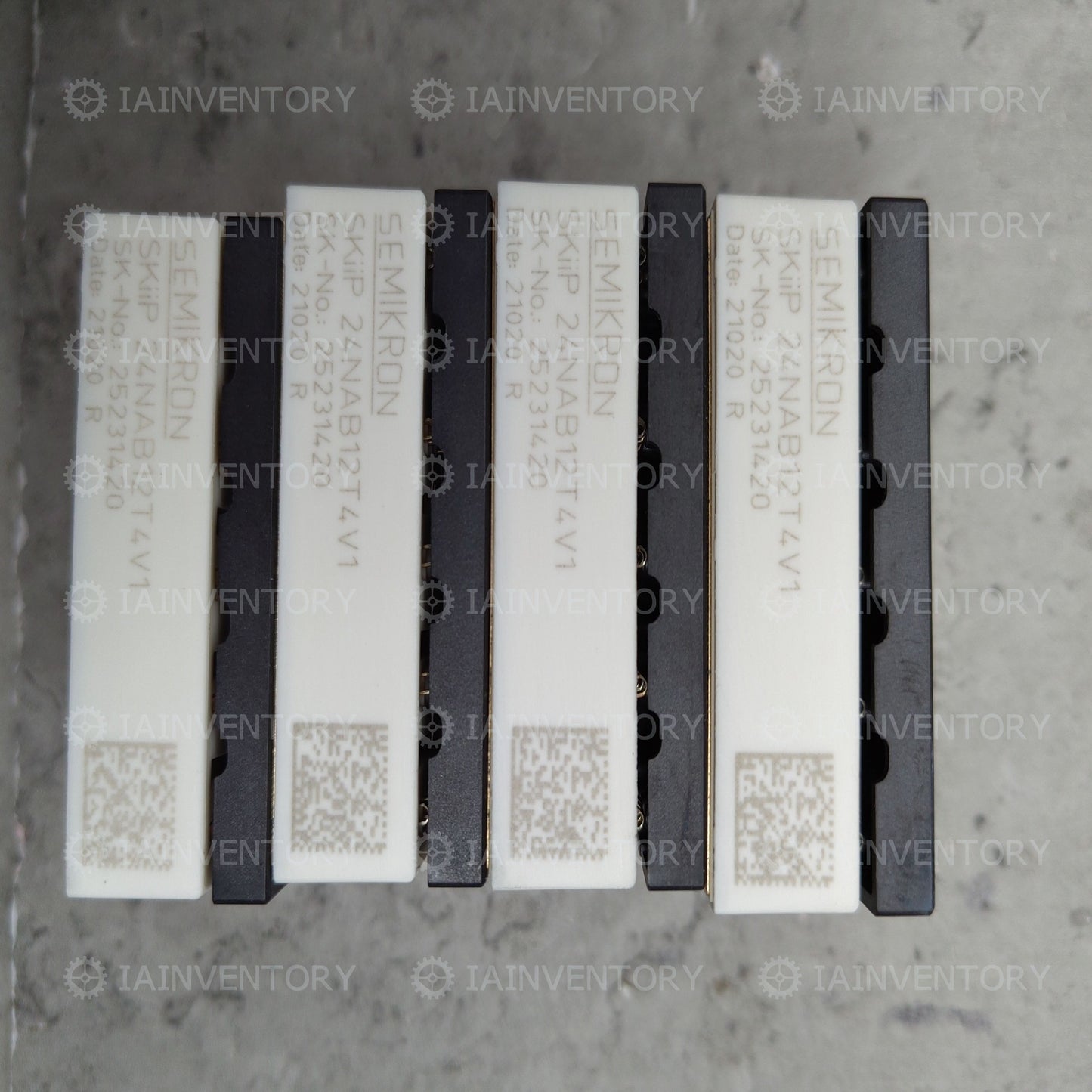 1PCS power supply module SEMIKRON SKIIP24NAB12T4V1