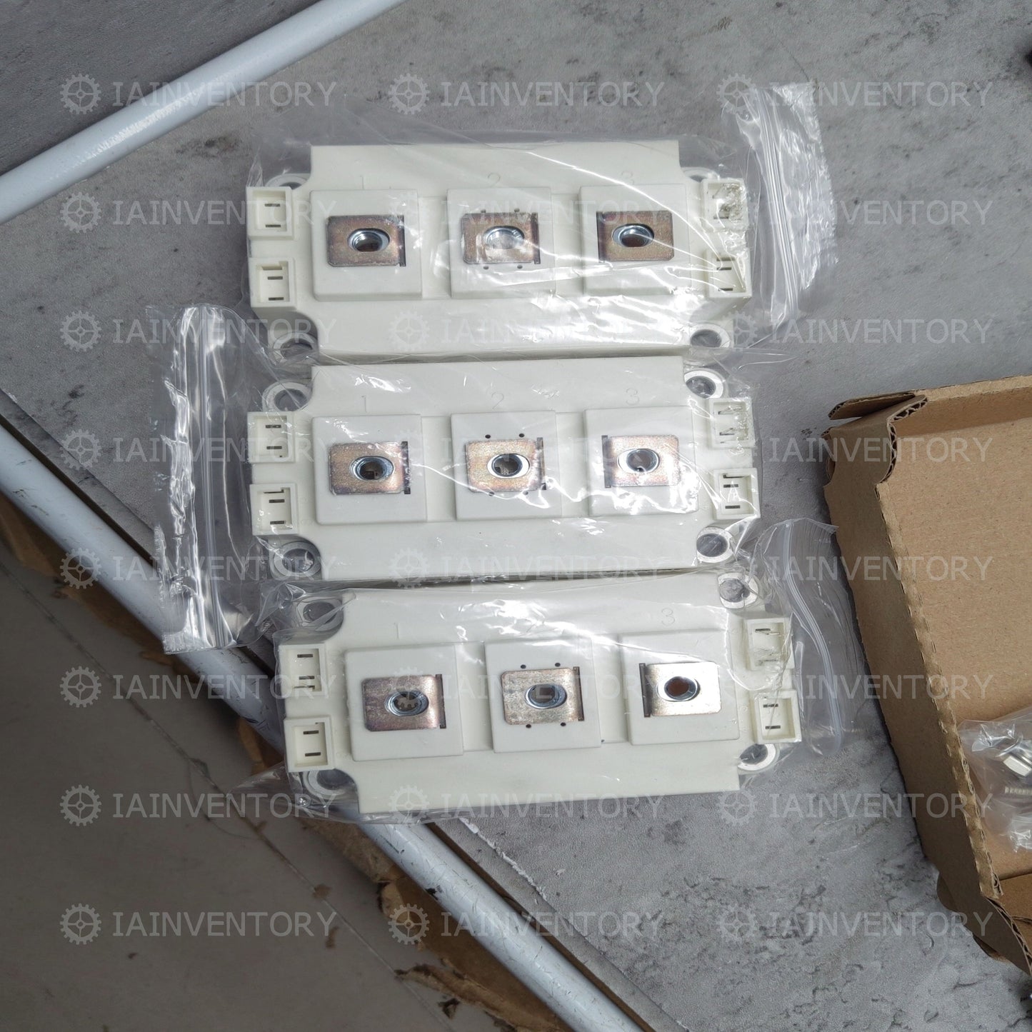 1PCS SKM300GAL12T4 SEMIKRON MODULE