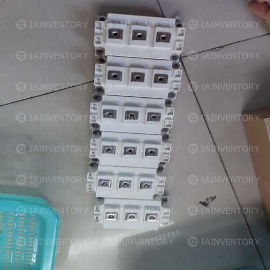 1PCS power supply module SEMIKRON SKM300GB12T4
