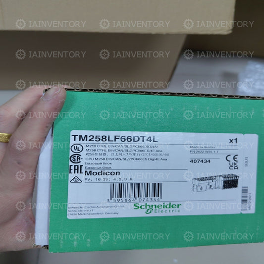 Schneider PLC module TM258LF66DT4L