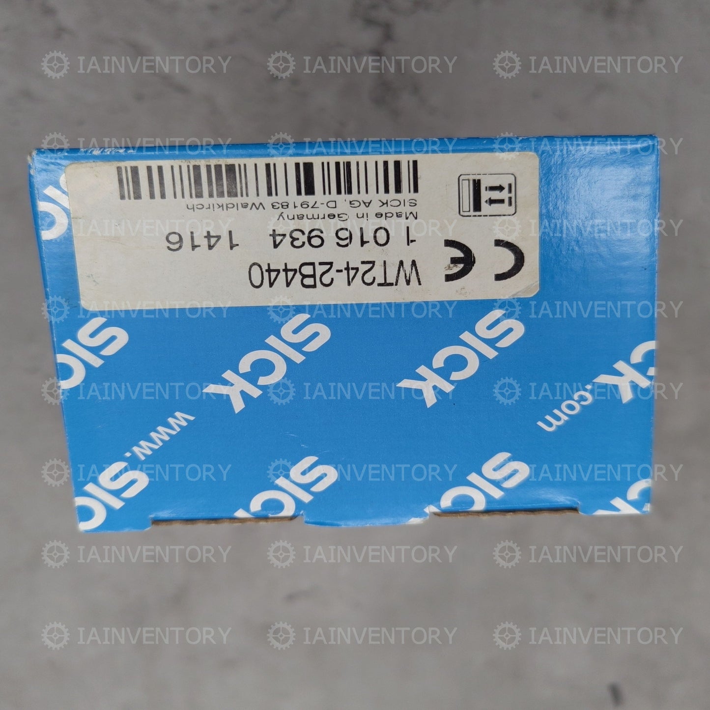SICK Photoelectric switch WT24-2B440