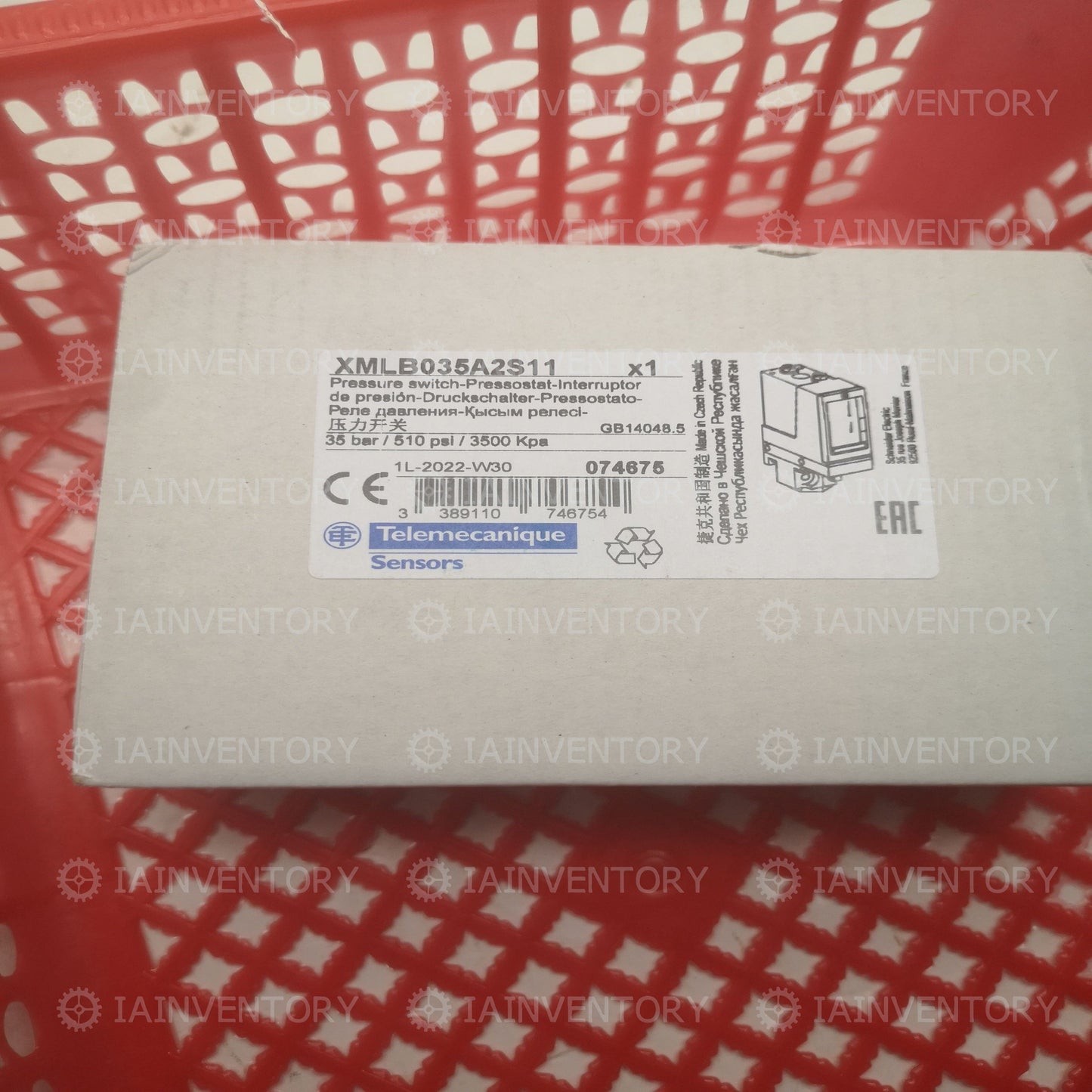 Schneider XMLB035A2S11 XML-B035A2S11 Limit Switch