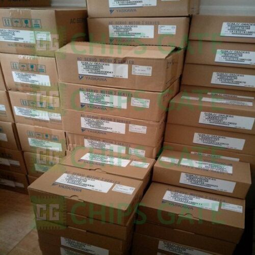 Yaskawa Servo Motor SGMJV-04ADL61