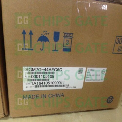 YASKAWA servo motor SGM7G-44AFC6C