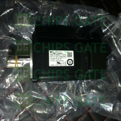 YASKAWA SGMPH-01BAA61 servo motor