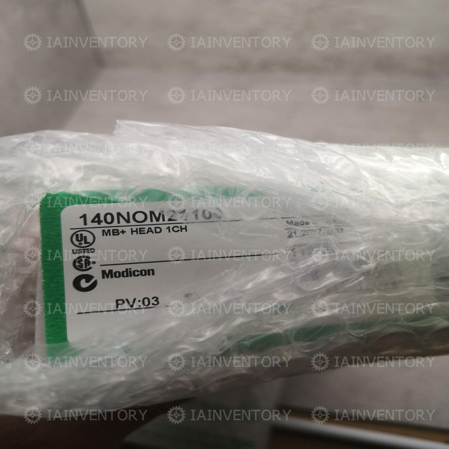 140NOM21100 Schneider