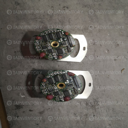 1PCS Yaskawa Servo Motor 81AWF