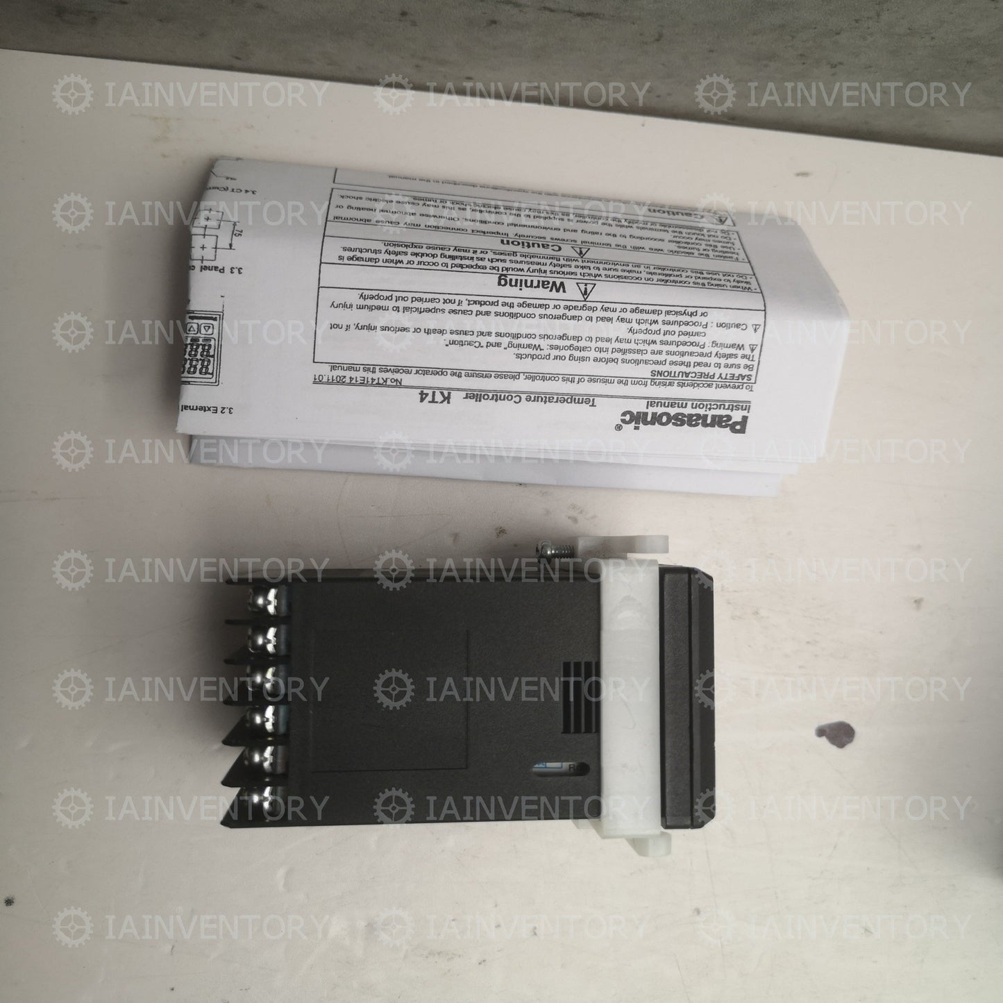 1PCS NEW AKT4R111100 PANASONIC KT4R Temperature Controller (In Box)