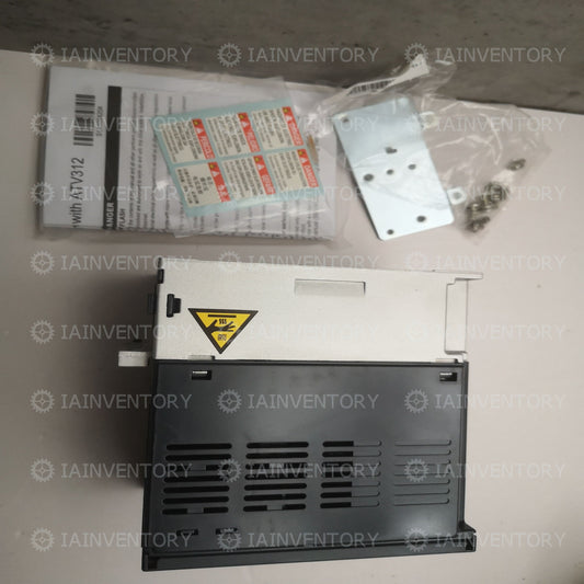 Schneider ATV312HU15M2,0.5KW 200 240