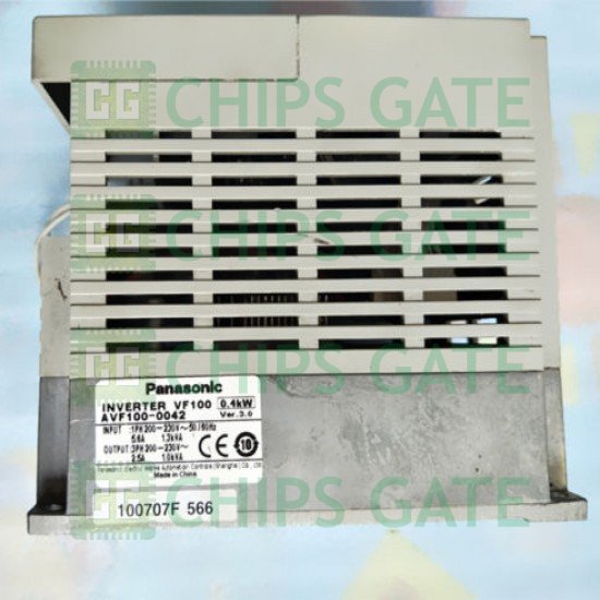 1PCS Panasonic Inverter AVF100-0042 0.4KW 220V good in condition