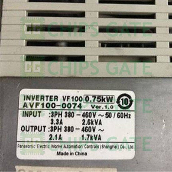 1PCS Panasonic Inverter AVF100-0074 380V-0.75KW