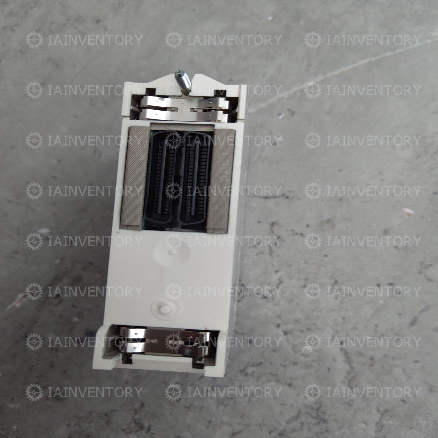 BMENOC0301 Schneider