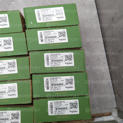 SCHNEIDER CAD32F7C