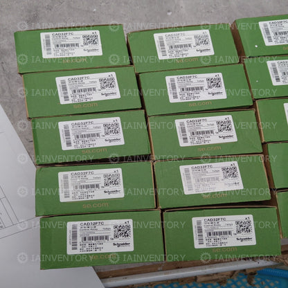 SCHNEIDER CAD32F7C