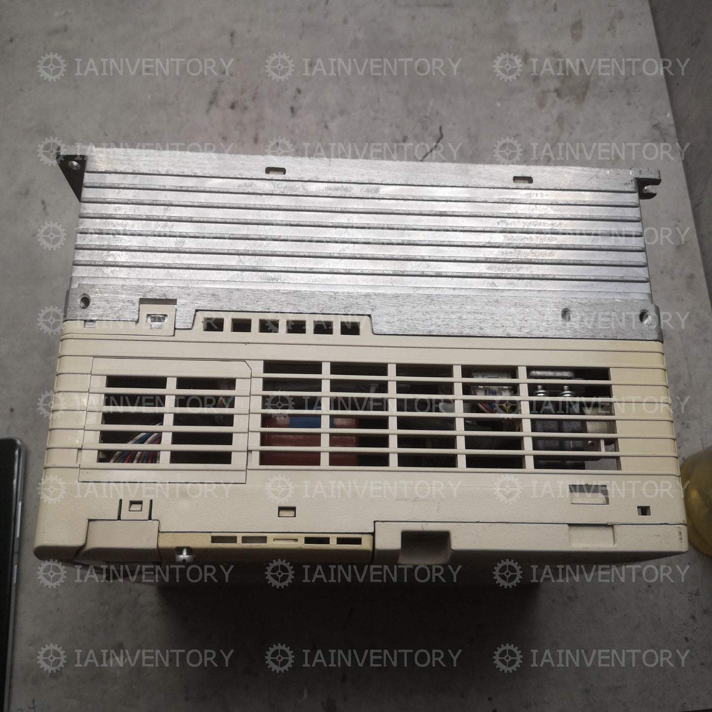 YASKAWA inverter CIMR-VB4A0038FBA