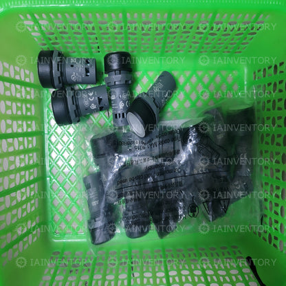 ABB CP1-11C-10 Cp Pb Mom Ill Flsh Clear 1No 24Vac