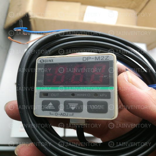 1PCS NEW Panasonic / SUNX Pressure Sensor DP-M2Z Fast Ship