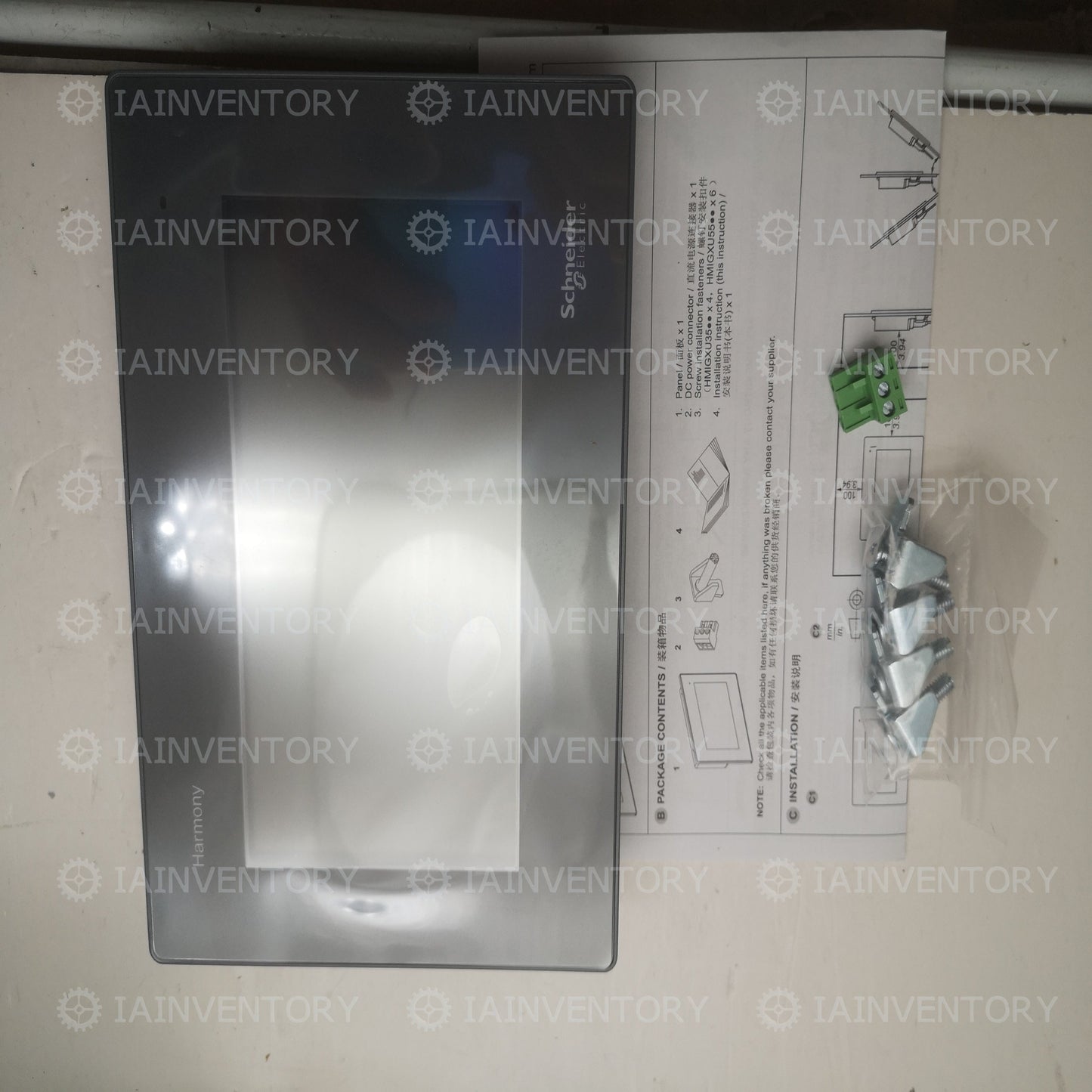 Schneider touch screen display HMIGXU3500