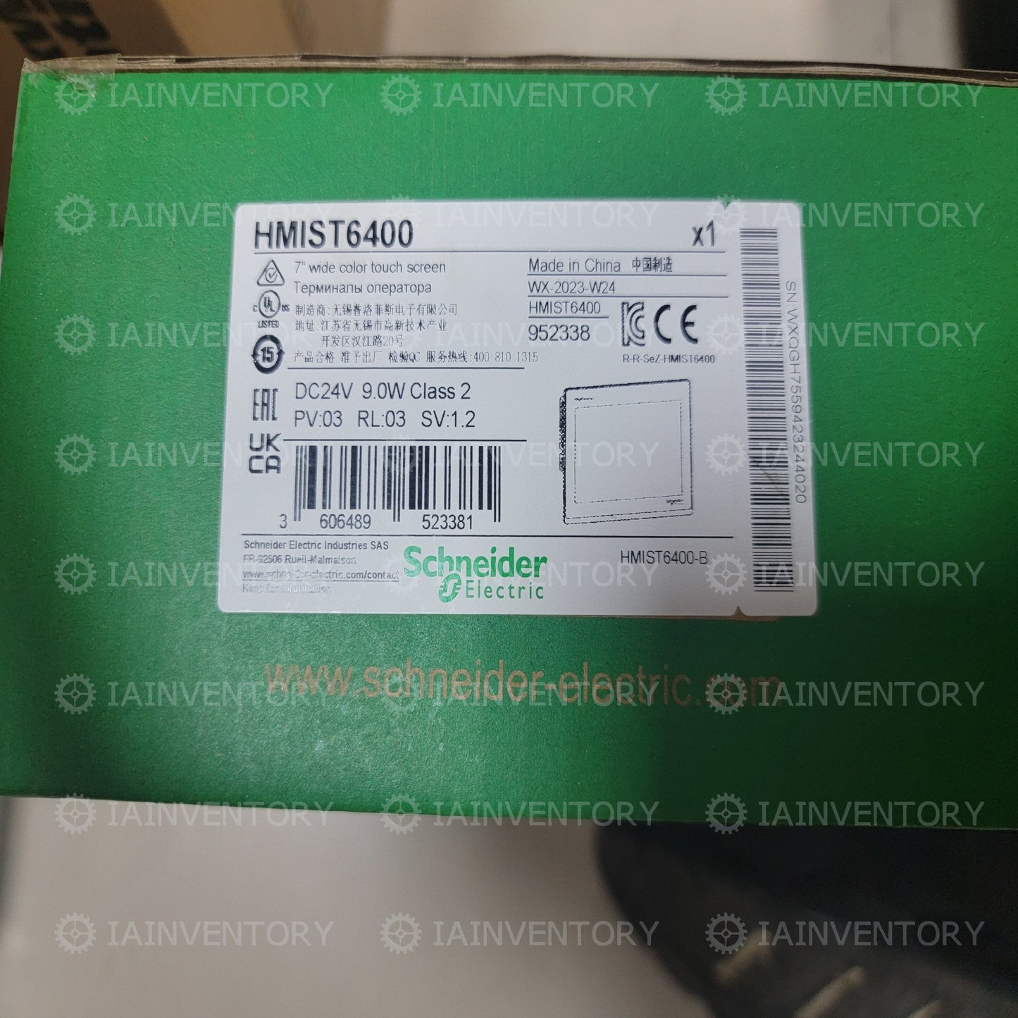 Schneider Electric HMIST6400 panel