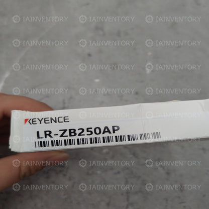 LR-ZB250AP LRZB250AP KEYENCE CMOS Laser Sensor