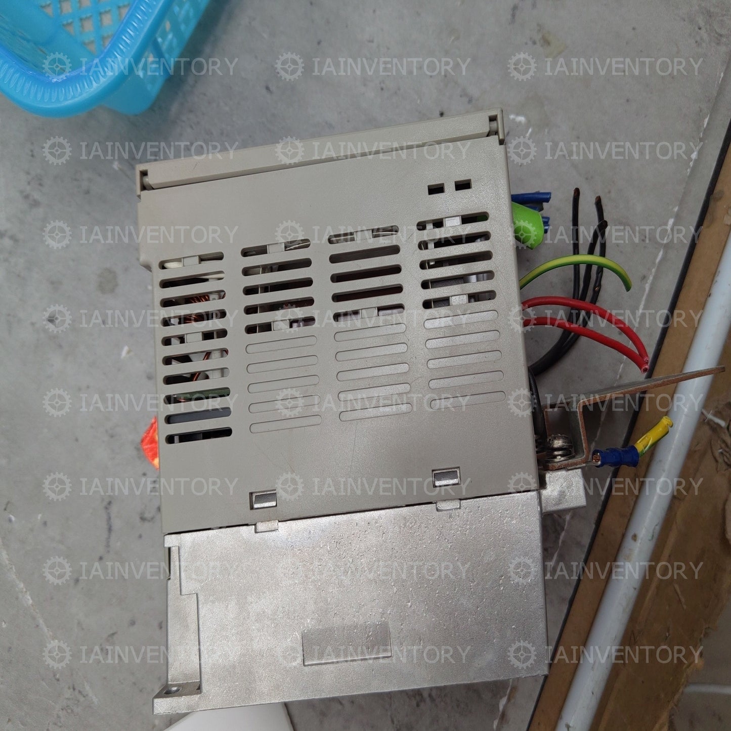 Schneider servo controller LXM05BD10M2
