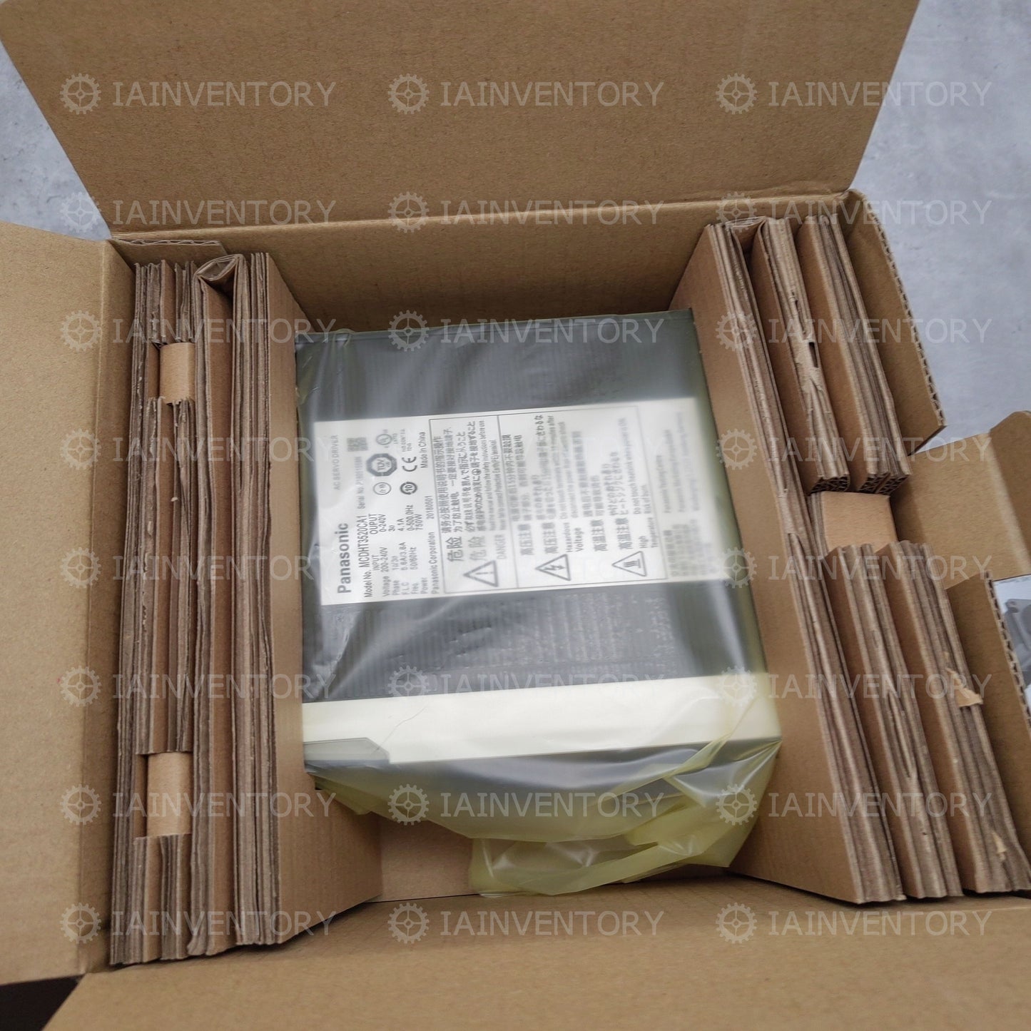 Panasonic servo MCDHT3520CA1