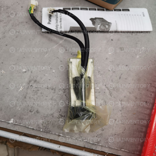 Panasonic MSMD012P1T AC Servo Motor