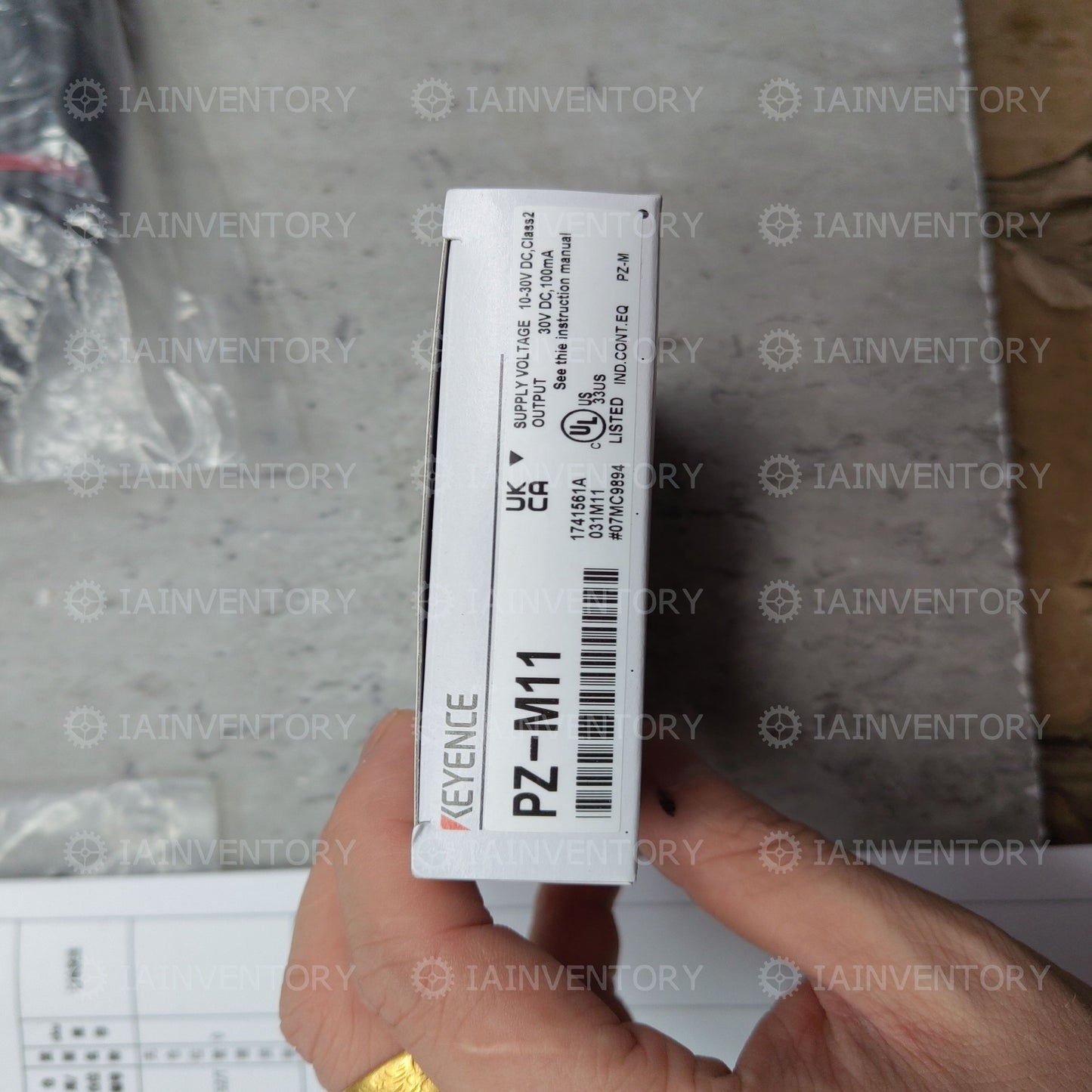 Keyence Photoelectric Sensor PZ-M11