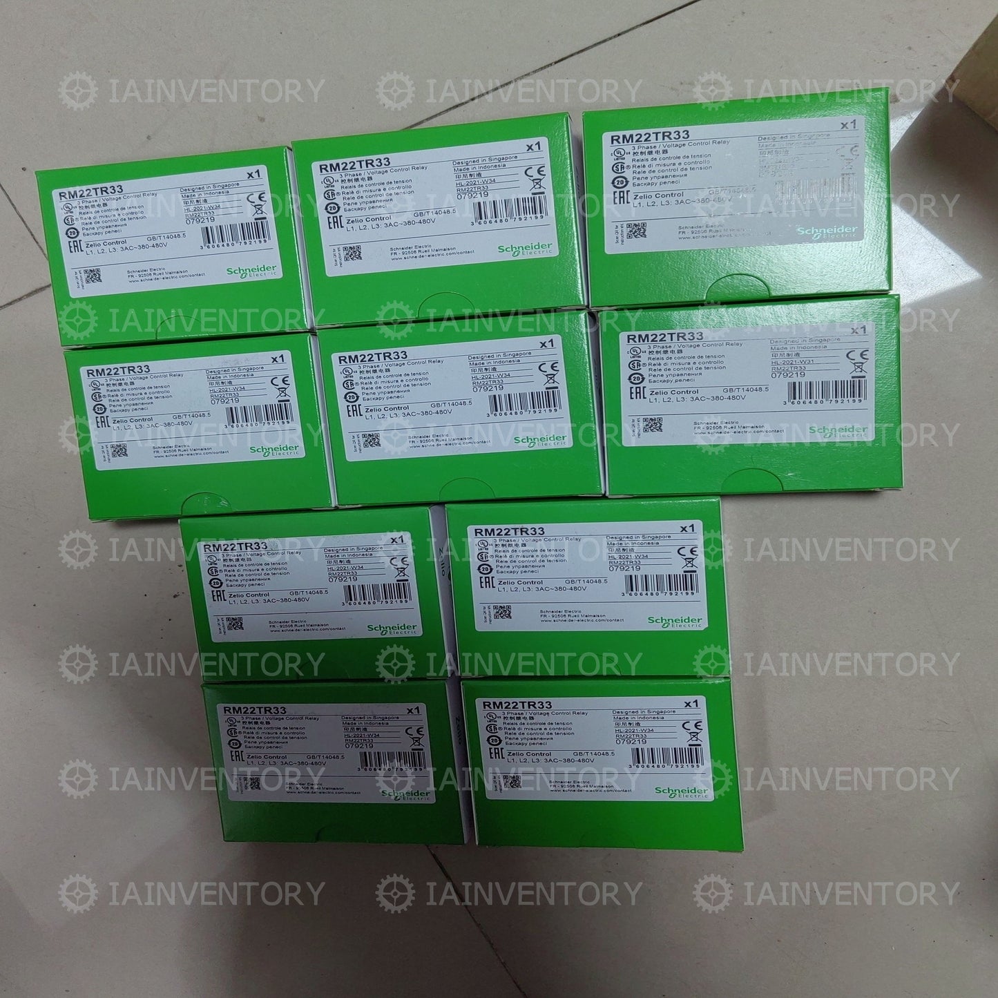 & Genuine Schneider Relay RM22TR33 = RM4TR34