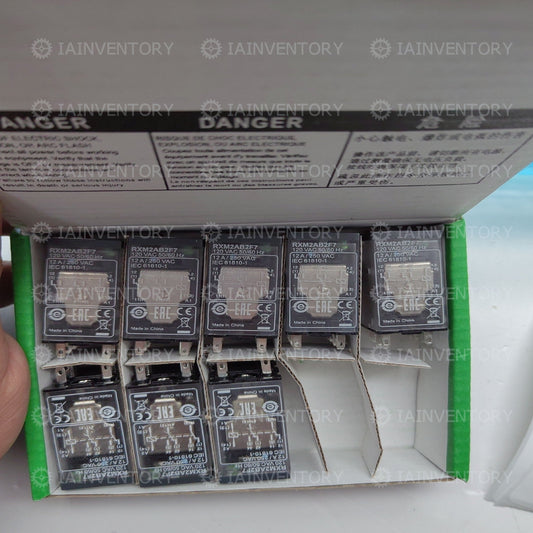 Schneider Relay RXM2AB2F7