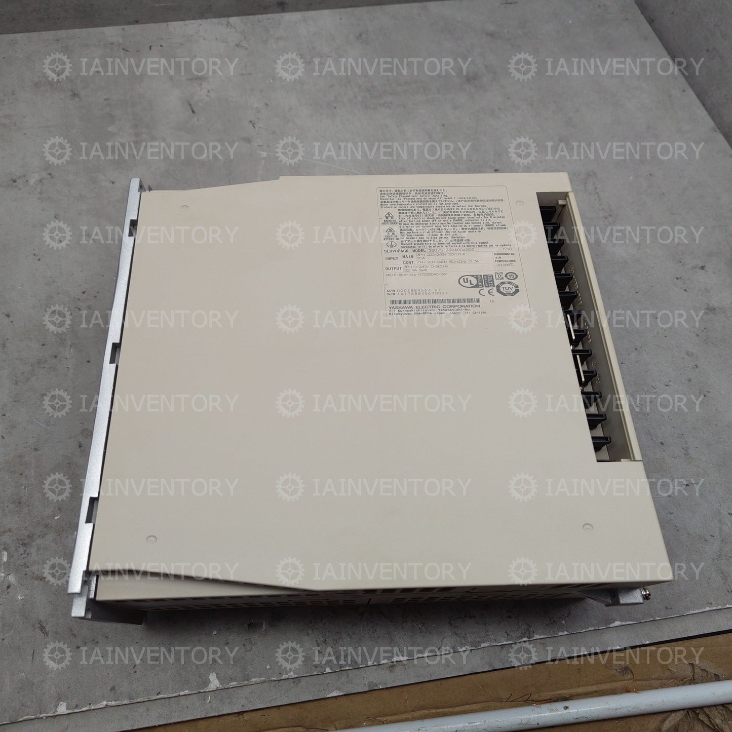 Yaskawa servo driver SGD7S-330A00A002