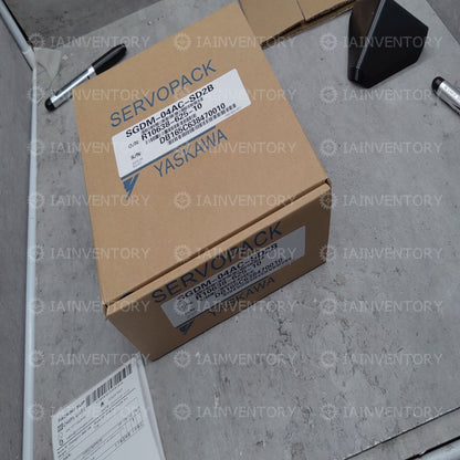 Yaskawa Servo Drives SGDM-04AC-SD2B