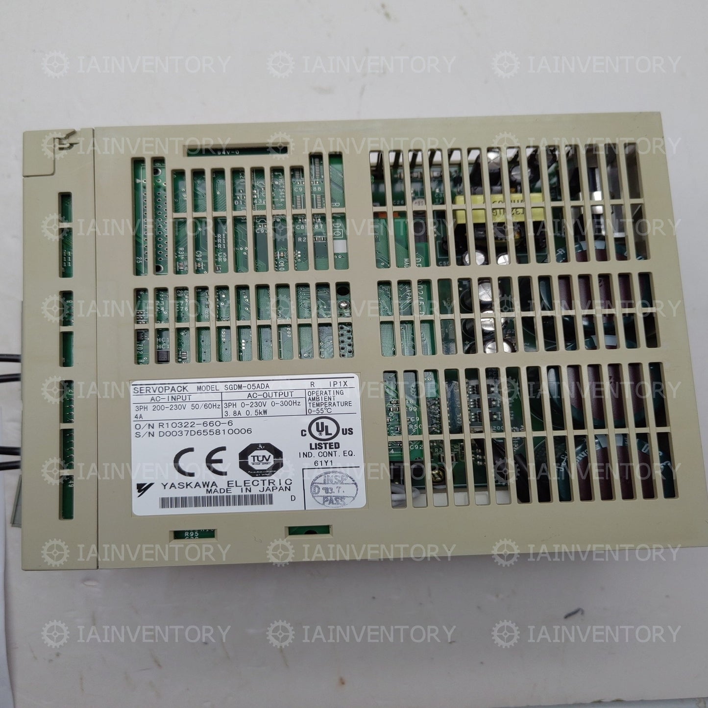 Yaskawa servo drives SGDM-05ADA