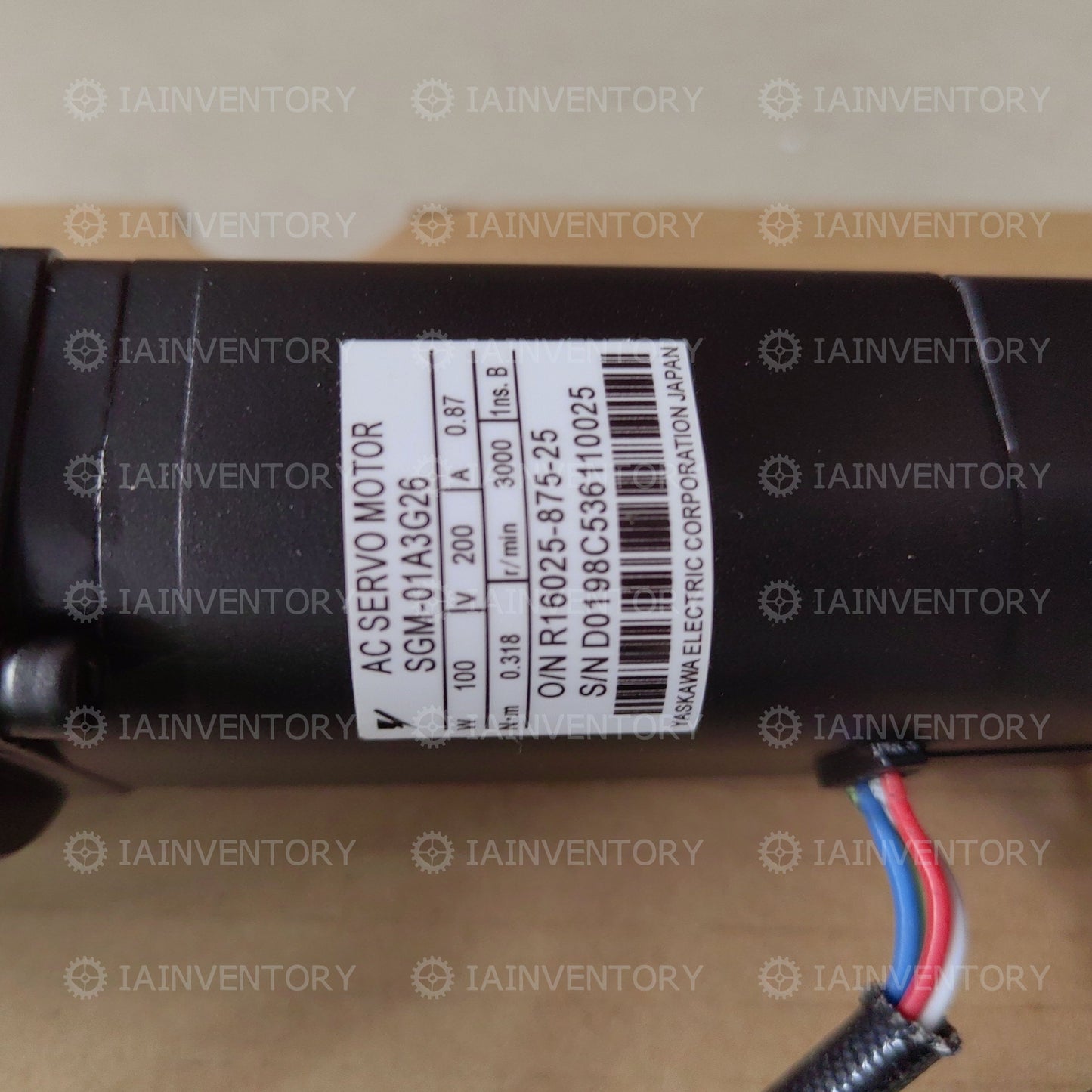 Yaskawa servo motor SGM-01A3G26