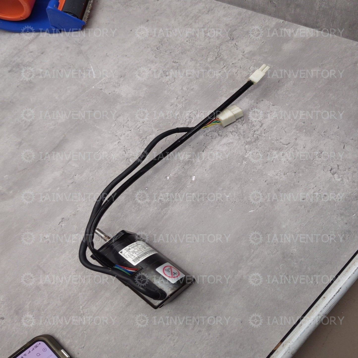 YASKAWA SGM-A3C3CN21 AC SERVO MOTOR
