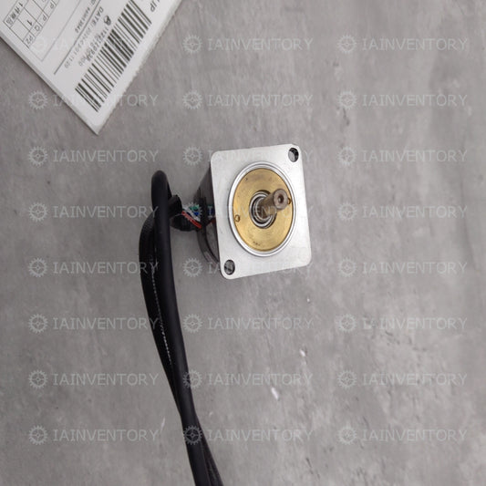 YASKAWA SGM-A3C3CN21 AC SERVO MOTOR