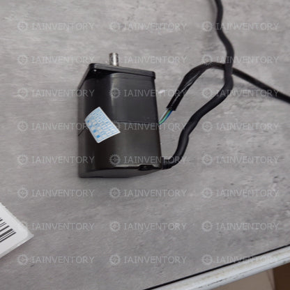 YASKAWA SGM-A3C3CN21 AC SERVO MOTOR
