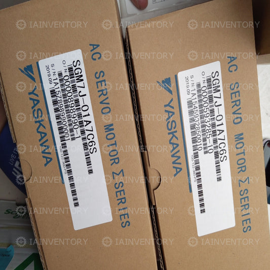 Yaskawa Servo motor SGM7J-01A7C6S