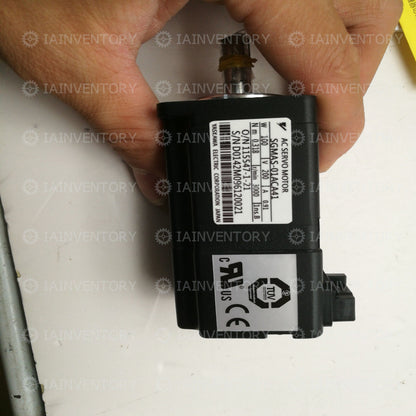 Yaskawa Servo motor SGMAS-01ACA41