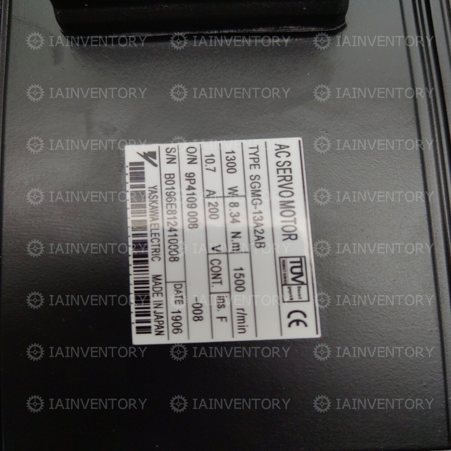 Yaskawa servo motor motor SGMG-13A2AB