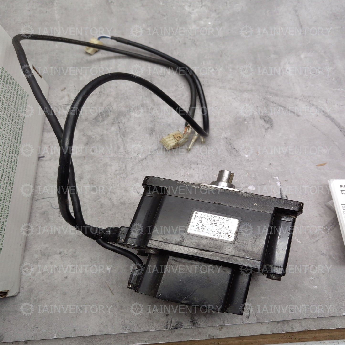 YASKAWA SGMP-08AWYR42