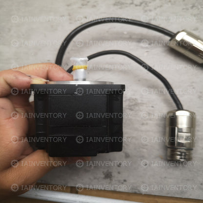 YASKAWA servo motor SGMPH-01AAA61D SGMPH01AAA61D